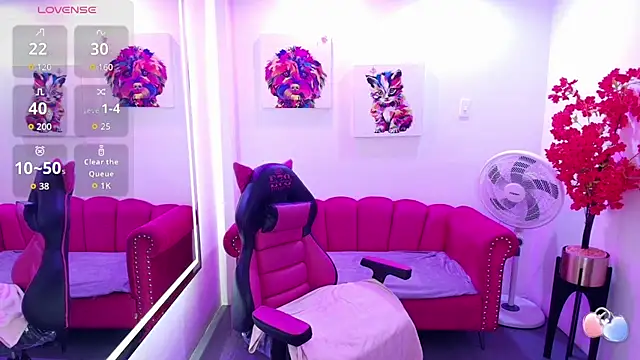Snapshot of Miss_dolly_ chatting on July 7, 12:31 pm Miss dolly online show from July 7, 12:31 pm