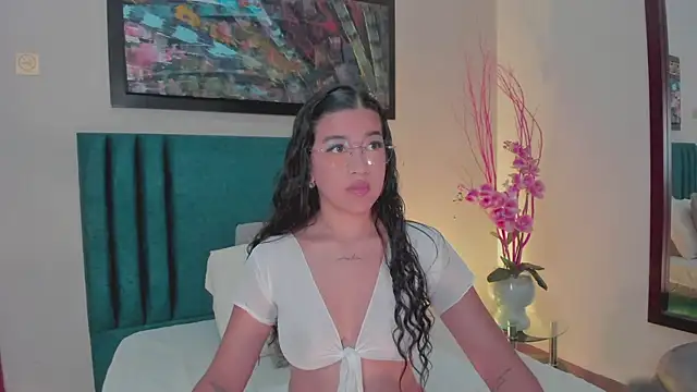 LeaahCarter online show from September 30, 6:14 pm