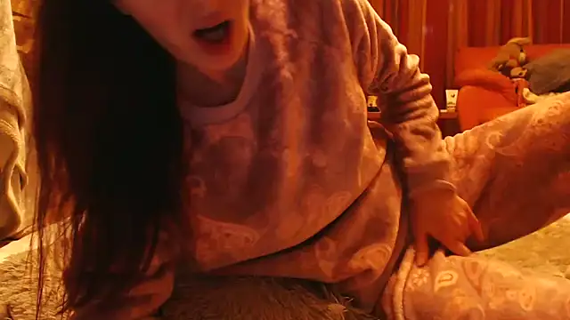 LovelyAndraGirl online show from May 23, 5:56 pm