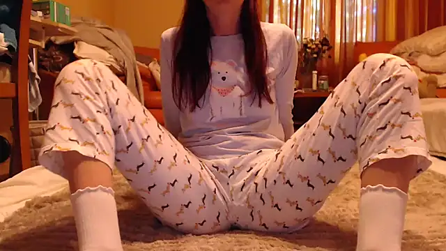 LovelyAndraGirl online show from May 17, 12:05 pm