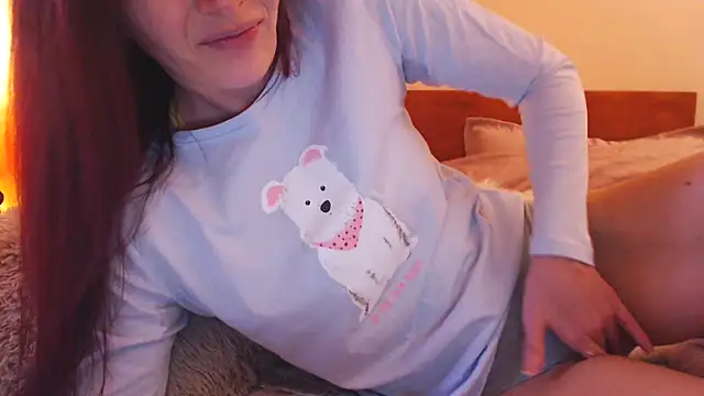 LovelyAndraGirl online show from February 1, 12:47 pm