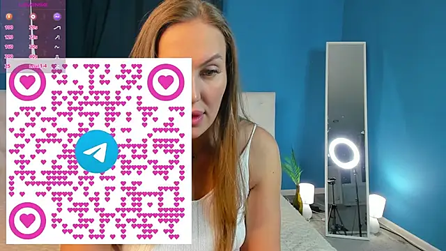 Kelly Hardy online show from March 20, 1:17 am