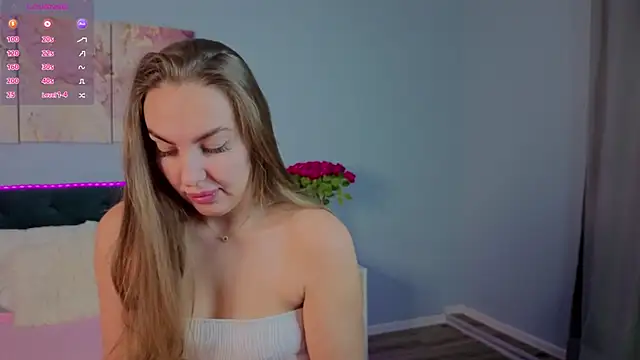 Snapshot of Kelly_Hardy chatting on January 18, 1:09 am Kelly Hardy online show from January 18, 1:09 am