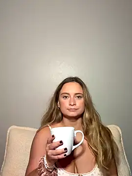 Sophie Raegan online show from October 6, 2:29 pm