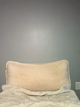 Sophie Raegan online show from November 16, 10:35 pm