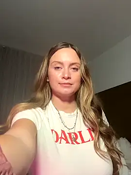 Sophie Raegan online show from January 7, 4:34 pm