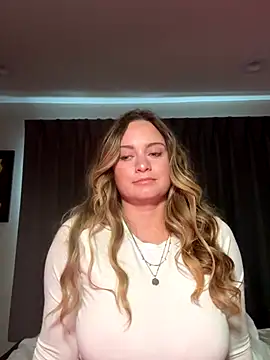 Sophie Raegan online show from December 22, 3:56 pm