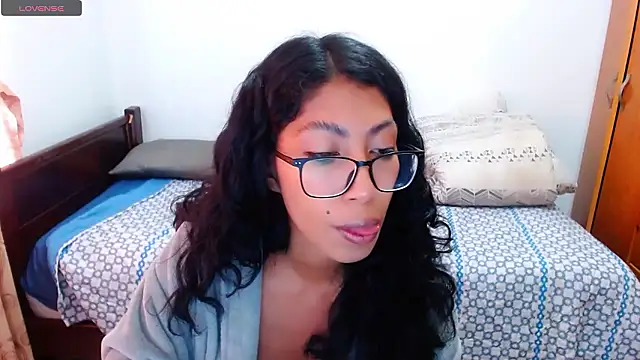 sofia rosse4 online show from January 13, 12:31 pm