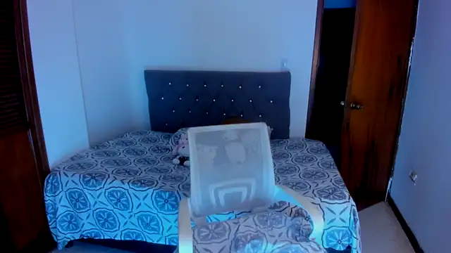 Snapshot of sofialove__ chatting on September 26, 12:39 am sofialove   online show from September 26, 12:39 am