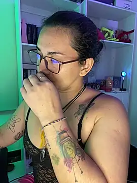 Amarantha 666 online show from May 8, 11:30 pm