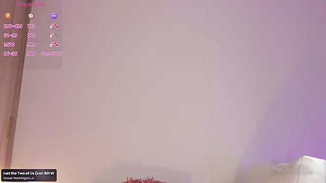 Snapshot of AyraSmith_ chatting on January 21, 4:43 am AyraSmith online show from January 21, 4:43 am