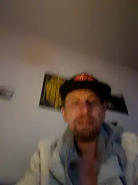 Snapshot of SID_MC_DRE chatting on October 27, 7:37 pm SID MC DRE online show from October 27, 7:37 pm