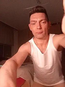 corty83 online show from December 5, 7:34 pm