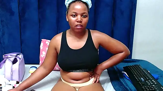 HotSmallTits online show from March 29, 7:26 pm