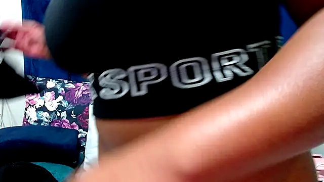 HotSmallTits online show from April 30, 5:53 pm