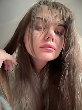 Snapshot of NikaMur chatting on November 8, 3:21 am NikaMur online show from November 8, 3:21 am