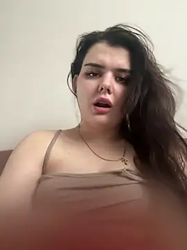 Snapshot of NikaMur chatting on March 9, 9:46 am NikaMur online show from March 9, 9:46 am