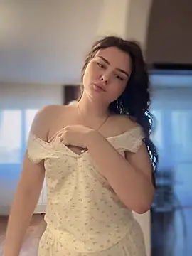 Snapshot of NikaMur chatting on November 2, 2:49 am NikaMur online show from November 2, 2:49 am