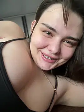 Snapshot of NikaMur chatting on November 19, 2:55 am NikaMur online show from November 19, 2:55 am