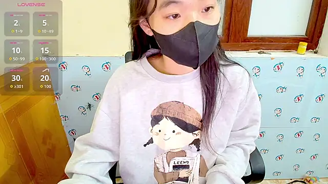 Snapshot of __Saphia__ chatting on November 7, 8:41 am Saphia online show from November 7, 8:41 am