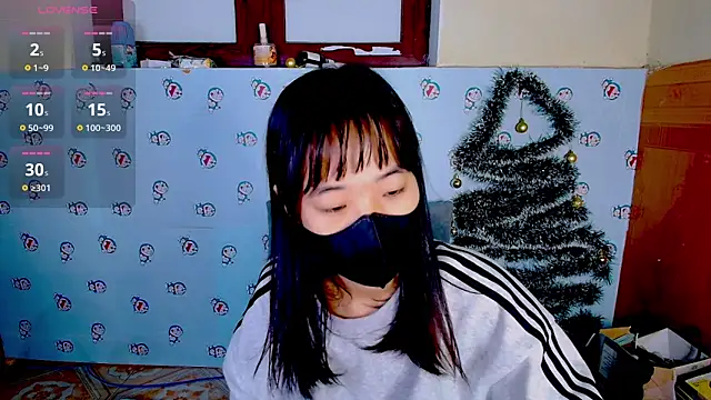 Snapshot of __Saphia__ chatting on December 9, 12:34 am Saphia online show from December 9, 12:34 am