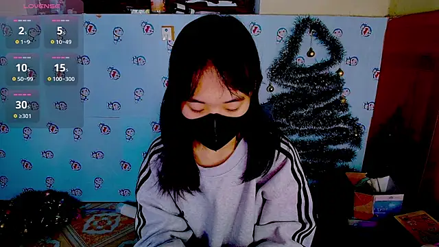 Snapshot of __Saphia__ chatting on December 19, 12:24 am Saphia online show from December 19, 12:24 am