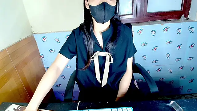 Snapshot of __Saphia__ chatting on October 19, 2:42 pm Saphia online show from October 19, 2:42 pm
