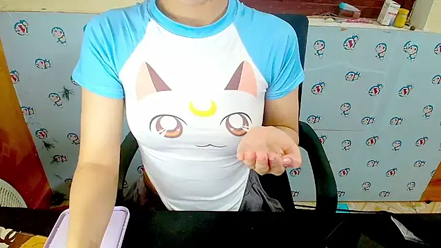   Saphia   online show from December 15, 1:00 am