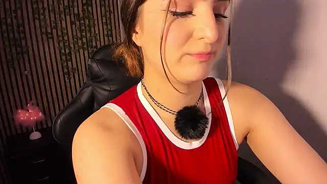 sofia 44 online show from May 15, 9:02 pm