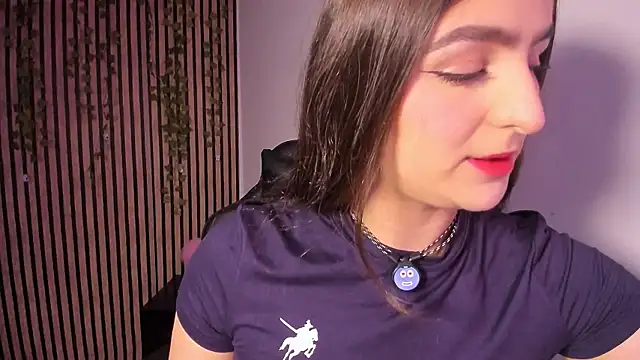 sofia 44 online show from May 29, 1:50 pm