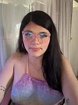 Snapshot of dayis_butera chatting on July 15, 1:18 pm dayis butera online show from July 15, 1:18 pm