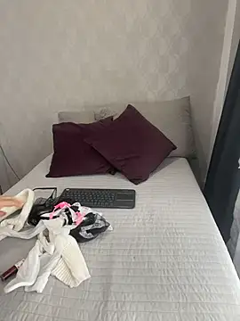 dayis butera online show from February 27, 12:27 pm