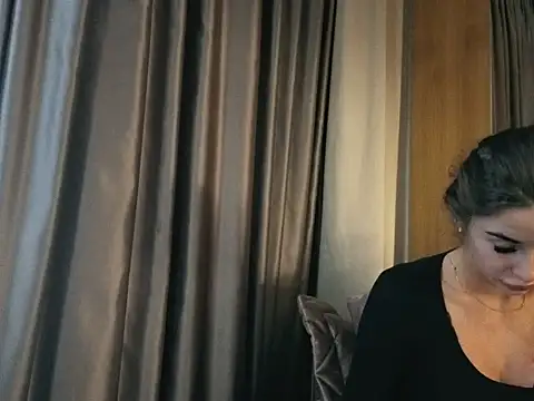 Snapshot of your_bunnygirl chatting on October 23, 7:18 am your bunnygirl online show from October 23, 7:18 am