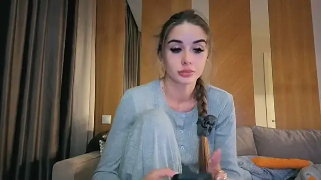 Snapshot of your_bunnygirl chatting on October 2, 5:49 pm your bunnygirl online show from October 2, 5:49 pm