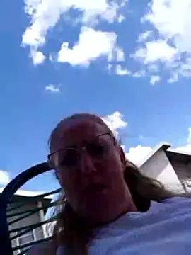 MILEIDE980 online show from February 16, 5:33 pm