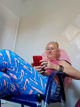 MILEIDE980 online show from December 4, 2:49 pm