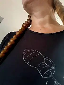 MILEIDE980 online show from December 3, 12:04 pm