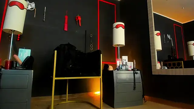 CharlotteScotte online show from November 14, 12:31 pm