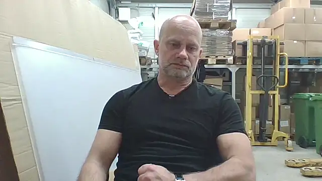 Snapshot of Boomerhun chatting on February 8, 4:37 pm Boomerhun online show from February 8, 4:37 pm