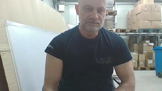 Snapshot of Boomerhun chatting on February 25, 4:56 am Boomerhun online show from February 25, 4:56 am