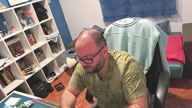 ravingr4d4 online show from March 22, 12:03 am