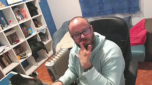 ravingr4d4 online show from March 22, 10:22 pm