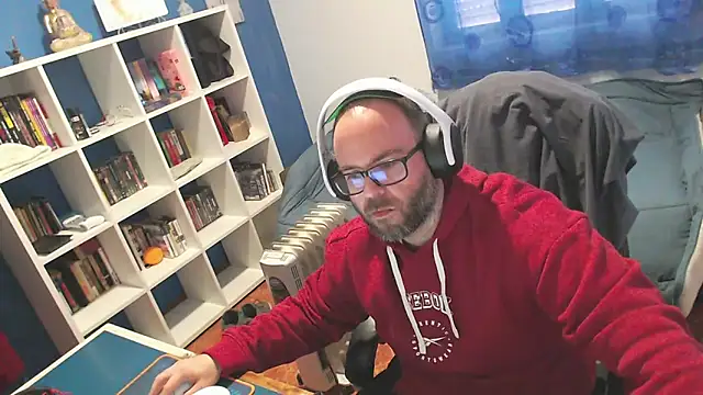 ravingr4d4 online show from February 25, 1:33 pm