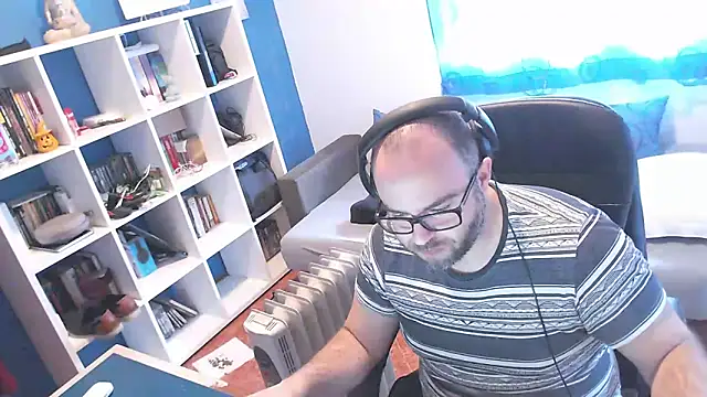 ravingr4d4 online show from March 13, 11:19 am