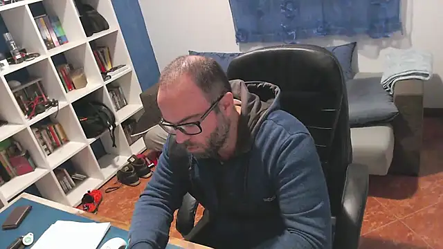 ravingr4d4 online show from November 19, 11:16 pm