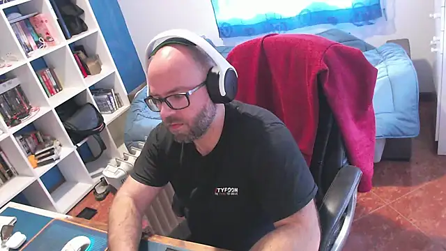 ravingr4d4 online show from March 13, 1:16 pm