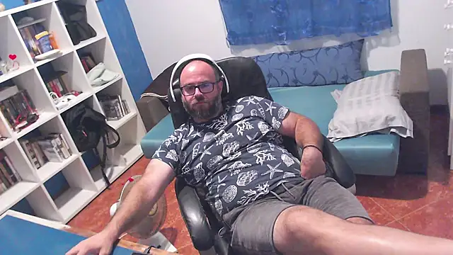 Snapshot of ravingr4d4 chatting on July 16, 10:07 pm ravingr4d4 online show from July 16, 10:07 pm