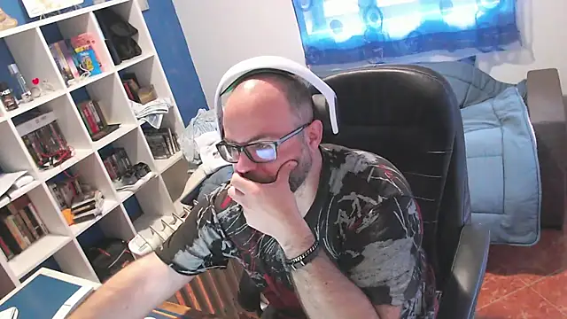 ravingr4d4 online show from March 20, 9:32 am