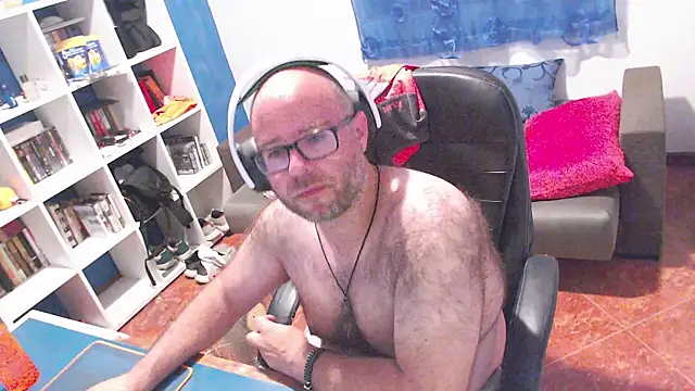 Snapshot of ravingr4d4 chatting on June 21, 8:58 pm ravingr4d4 online show from June 21, 8:58 pm