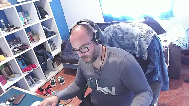 ravingr4d4 online show from October 29, 11:31 am